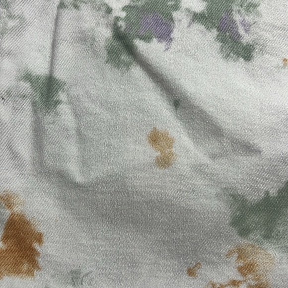 Wild Fable Shorts Sz 16 Frayed Hem High Waisted Splattered Print Tie Dye Denim - Picture 8 of 8
